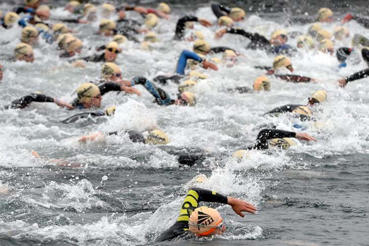 triathlon swim start